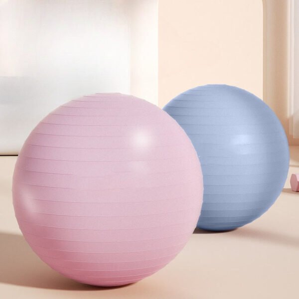 1pc PVC Exercise Yoga Ball - Thickened Anti-Burst Fitness Ball.
